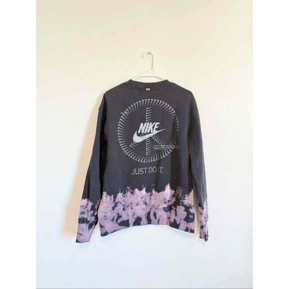 Nike Unity Swoosh Ombré Acid Wash Crewneck Sweatshirt - Picture 3 of 4
